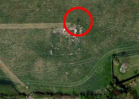 На снимках Google Earth обнаружили призрака